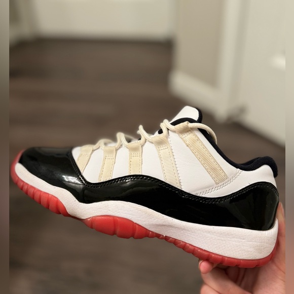 Jordan 11 low concord bred - Picture 3 of 8